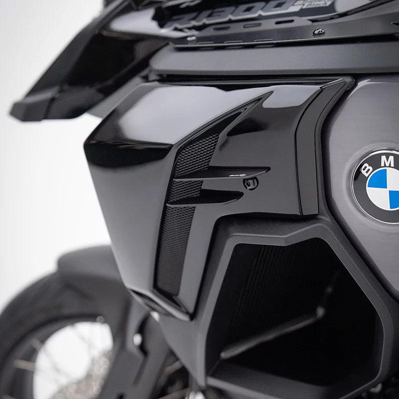 Scoops, Tinted Plastic / Black Gloss - 23+ BMW R 1300 GS Adventure