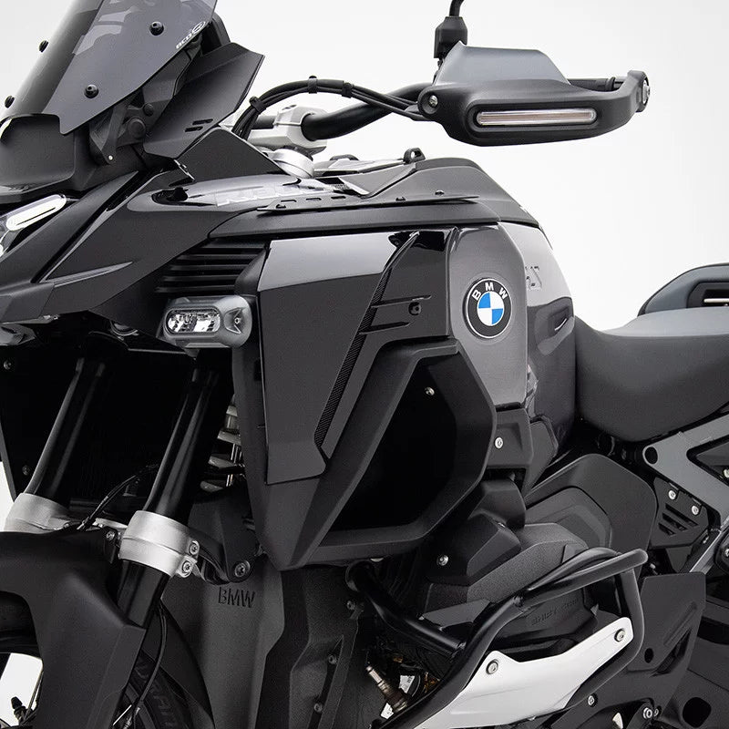 Ecopes, teinté dans la masse / Noir Brillant - 23+ BMW R 1300 GS Adventure