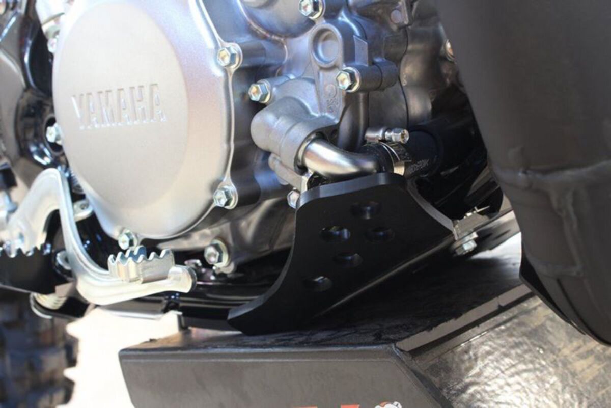 Axp Racing Skid Plate 6 Mm Yz65 Bk