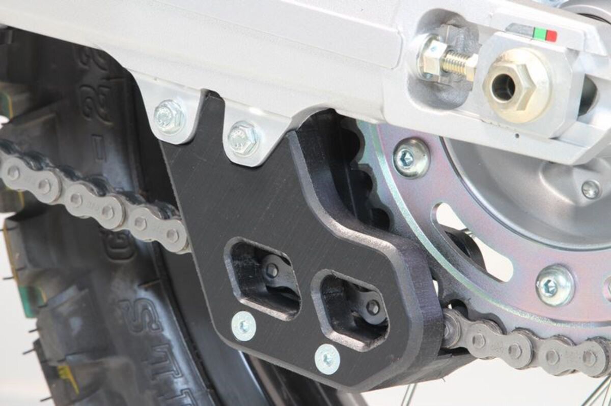 Axp Racing Chain Guide Crf250/300 L Bk