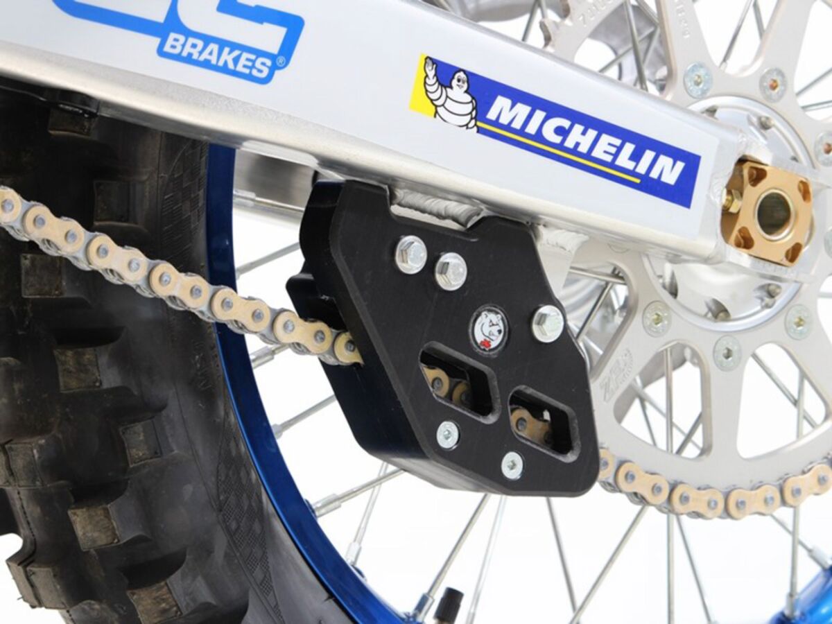 Axp Racing Chain Guide Tm Racing 18 23 Bk