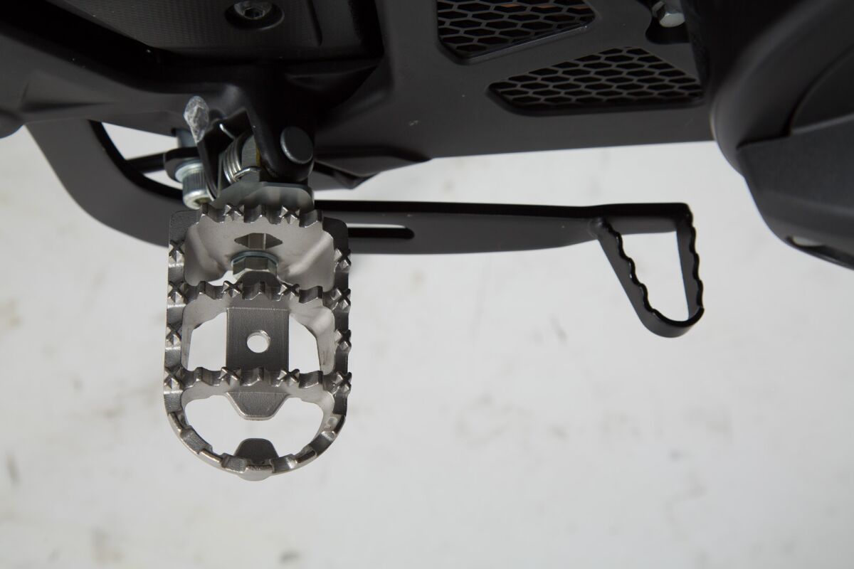 Sw Motech Footrest Kit Ion