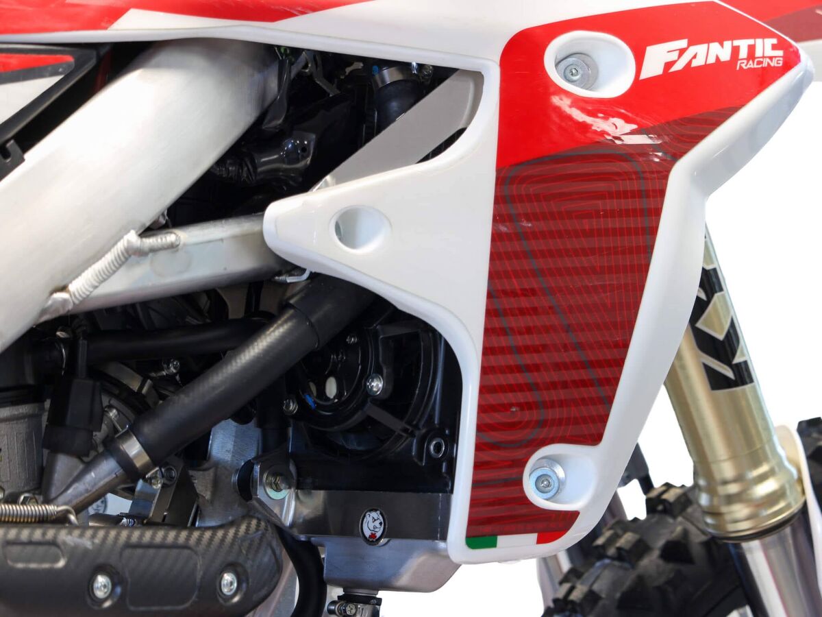Axp Racing Radiator Guards Wrf/Xef Al