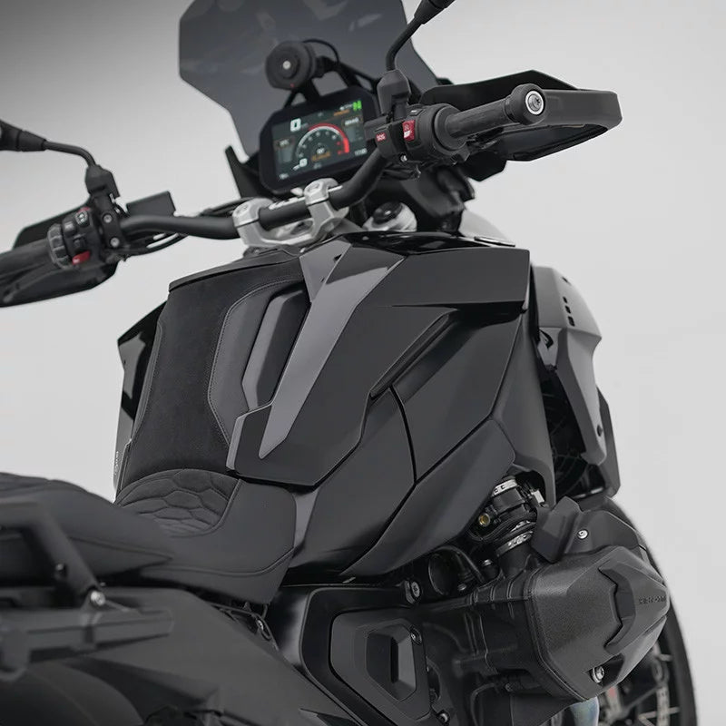 Ecopes, teinté dans la masse / Noir Brillant - 23+ BMW R 1300 GS