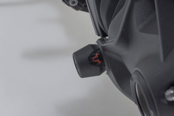 Rear Axle Crash Pad Kit, Black - BMW Models With Single-Sided Swing Arm